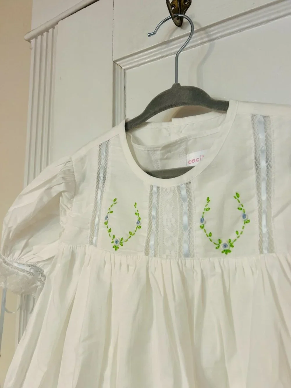 NWT Cecil & Lou Embroidered Satin Ribbon Heirloom Dress
